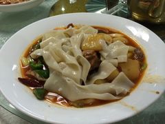 大盘鸡-巴扎美食·新疆菜·西域歌舞表演餐厅(新疆大厦店)