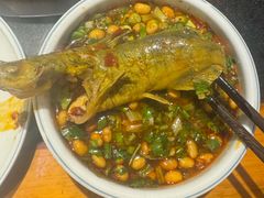 -小饕荟雅安贡椒鱼鲜馆(广福桥店)