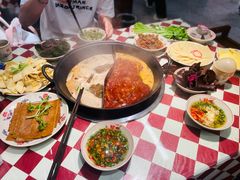 -赵美丽重庆火锅(西安直营总店)