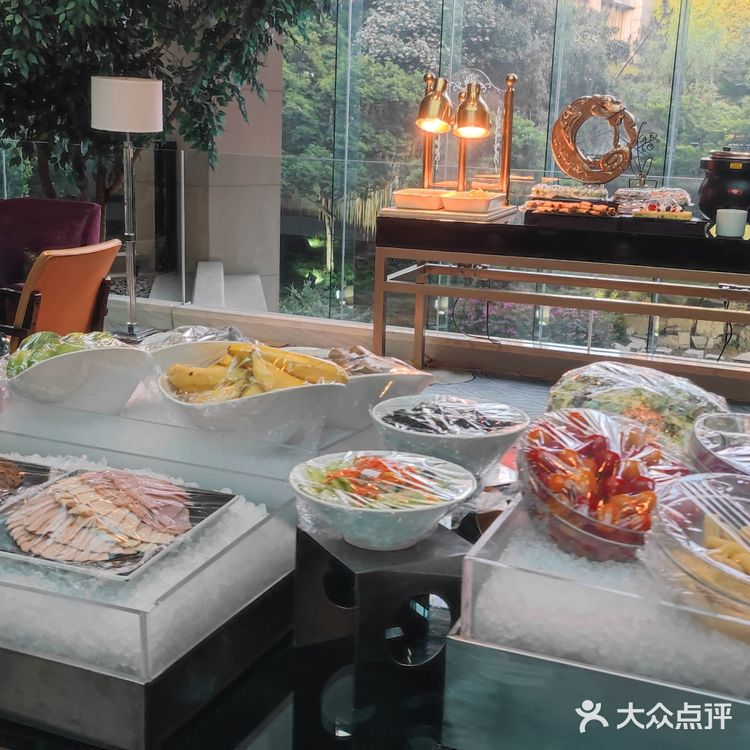 希尔顿酒店自助餐
