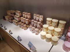 -好利来(靖江路店)