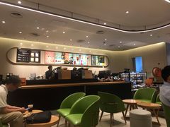 -星巴克臻选(北京银泰店)