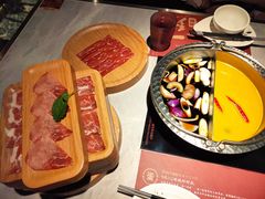 -一绪に寿喜烧自助(世茂广场店)