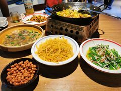 -聚鑫朋酸菜肥肠(文艺路口店)