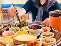 -包整·丝娃娃(一览甲秀楼风景店)