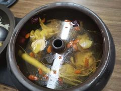-云海肴·汽锅鸡·云南菜(广安门天虹店)