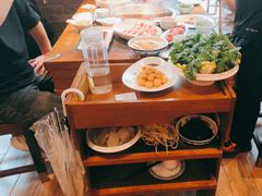 -小天鹅火锅·一线江景洪鼎旗舰店(洪崖洞店)