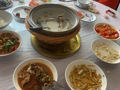 -天乐农家鱼头王(天目湖店)
