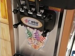 -辣小妮de川菜馆(红旗Mall店)