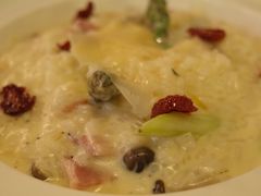 奶油蘑菇培根饭-UPPER KITCHEN(延安路店)