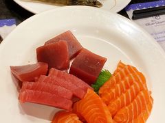 三文鱼-蓝钻·国际美食海鲜自助百汇(西直门店)