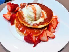 草莓Pancake-Pancakes on the rocks(冲浪者天堂店)