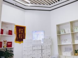 点击看大图 -痘敏医生专业祛痘·肌肤修复连锁