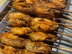 烤鸡翅中-天津乾毓德饭庄·清真传统炒菜·海鲜烧烤(咸阳路店)