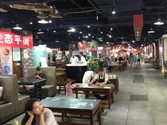 大堂-食上东新街美食街区(民乐新都会店)