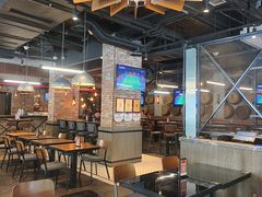 -BOURBON 玻本美式餐厅酒吧(虹桥新天地店)