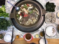 -尚品牛味汤锅火锅烤肉(新都桥旗舰店)