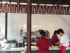 -长人馄饨铺(解放街店)