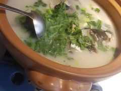 -姜君·千岛湖鱼头馆(浦东大道店)