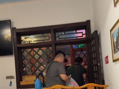 -旺角小渔村·海肠捞饭开创者(环山路店)