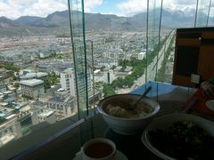 -官房大酒店-玉龙旋宫观景餐厅