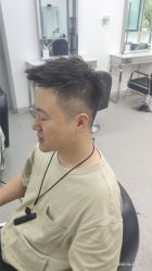 -艺时·漂发·染发·烫发店