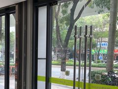 -瑞鹏·疫苗·绝育·宠物医院(金沙洲店)