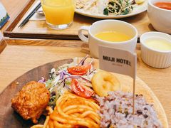 汉堡肉套餐-Café & Meal MUJI(北京坊店)