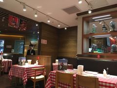 大堂-西贝莜面村(上海百联西郊店)