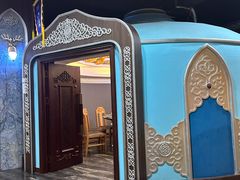 -哈啾嗨·新概念蒙餐(红星新城店)