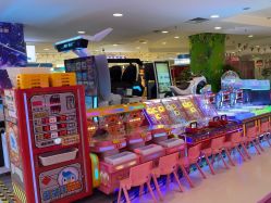 -Fang Fang Monkey·方方猴(国瑞购物中心店)