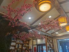 大堂-青瓦餐厅·生鱼片·韩园烤肉(西塔店)