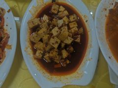 -穆豪麦蒸碗羊羔肉