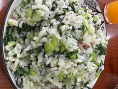 -胡子饮食店