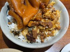 -红猪卤肉饭(大西洋美食城店)