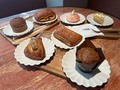 -VERIE BAKEHOUSE