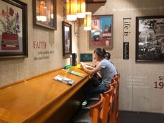 -西西弗书店&矢量咖啡(壹方购物中心店)