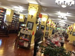 -果戈里书店