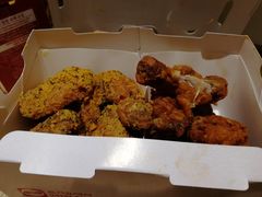 -BHC炸鸡(明洞总店)