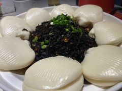 -阿瓦山寨·湘菜现炒·剁椒鱼头王(咸阳总店)