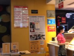 -麦当劳(海岸城店)