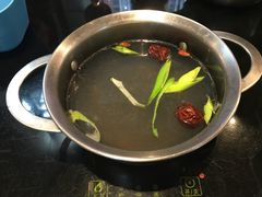 -锅色天香(巴士底区店)