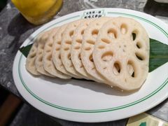 -禄婶鸡煲·打边炉