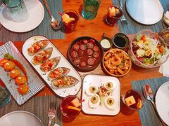 酿鸡蛋沙拉配鱼子酱-帕歌西班牙餐厅paco tapas