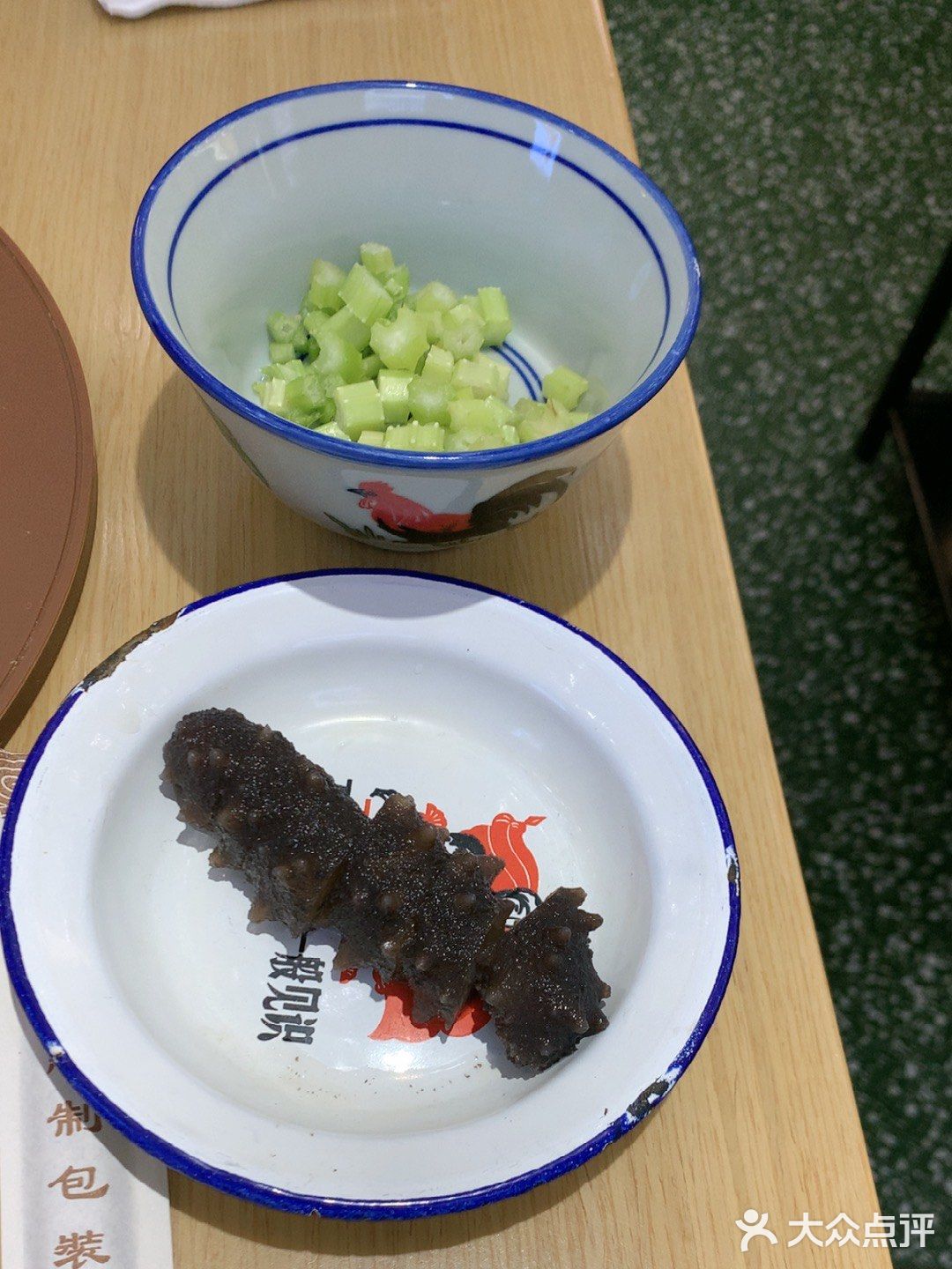 真真切切的感受到这是一家货真价实童叟无欺的火锅店