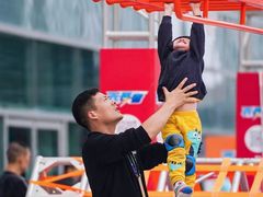 -东方体育中心·停车场