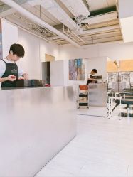 -Hair  Gallery