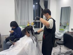 -LILI·HAIR SALON理理造型