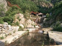 -大平台龙居瀑布旅游区