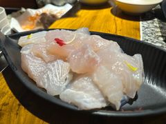 -老牌坊云南鱼豆花火锅(哈西万达店)